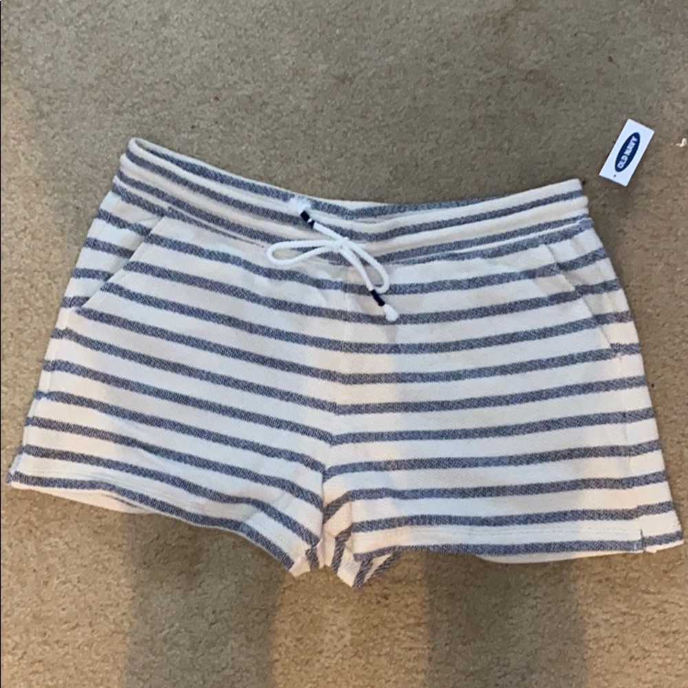 Women’s Old Navy shorts